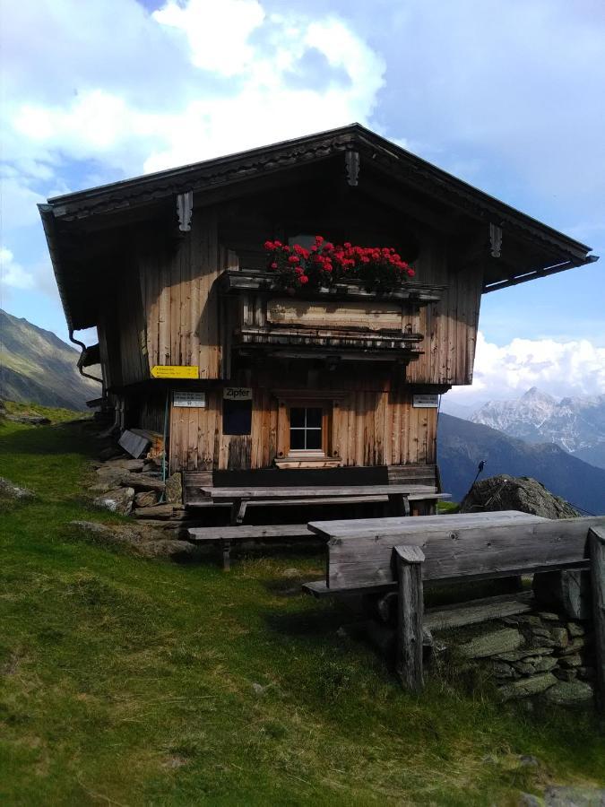 Ferienwohnung Felix-Adults Only Neustift im Stubaital Exteriör bild
