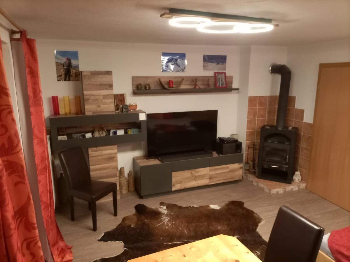Ferienwohnung Felix-Adults Only Neustift im Stubaital Exteriör bild